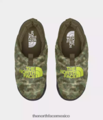 The North Face calzado NFHLJL558 Estampado de camuflaje con punteado oliva militar/amarillo LED hombres mulas nuptse - Image 2