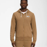 The North Face ropa NFHLJL704 marrón utilitario hombres sudadera con capucha y parche Heritage